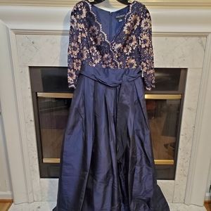 NEW WITH TAGS Jessica Howard Missy Ballroom Formal Gown, NAVY, SZ 8